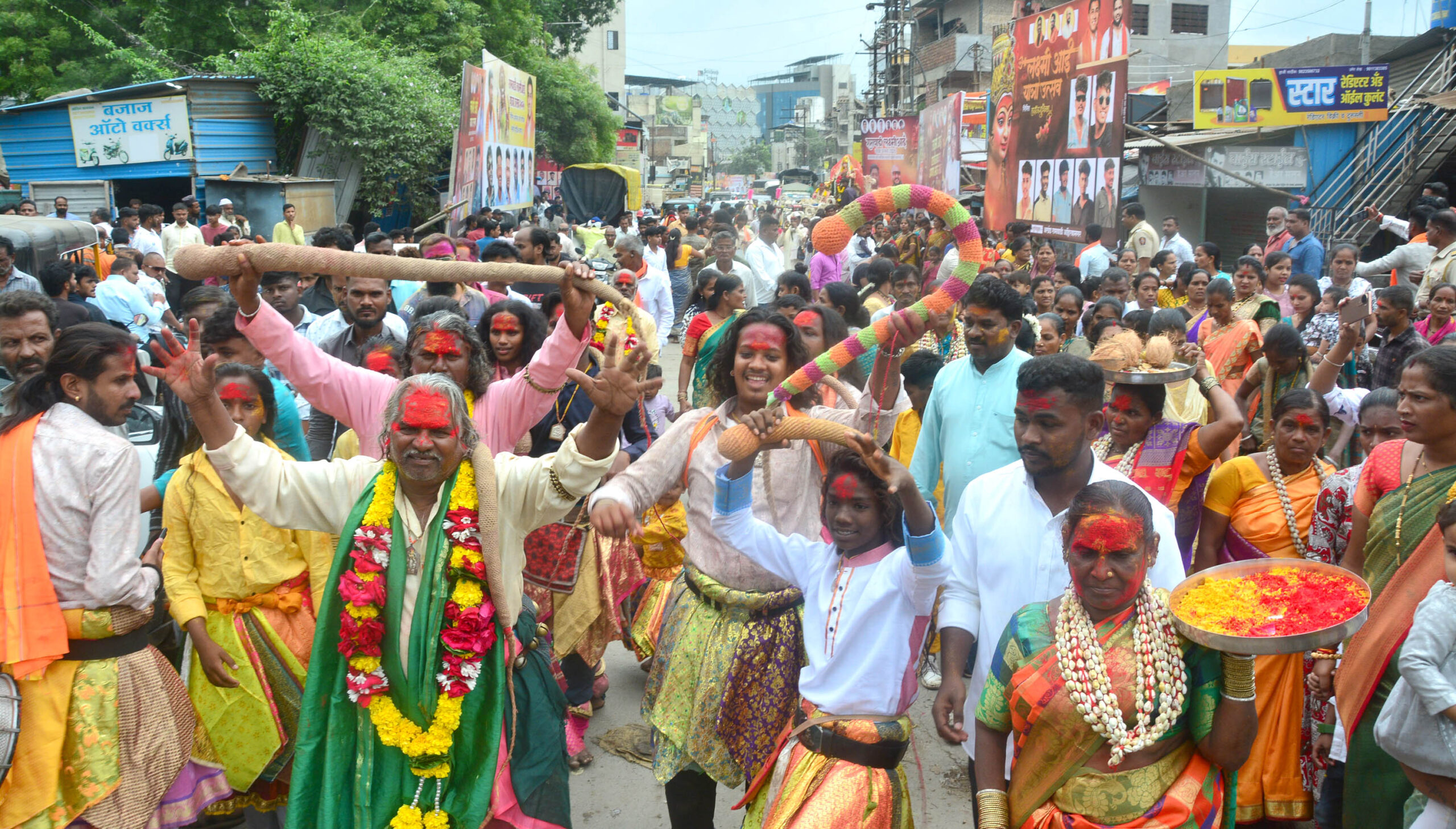 Cultural, लक्ष्मीआई यात्रा
