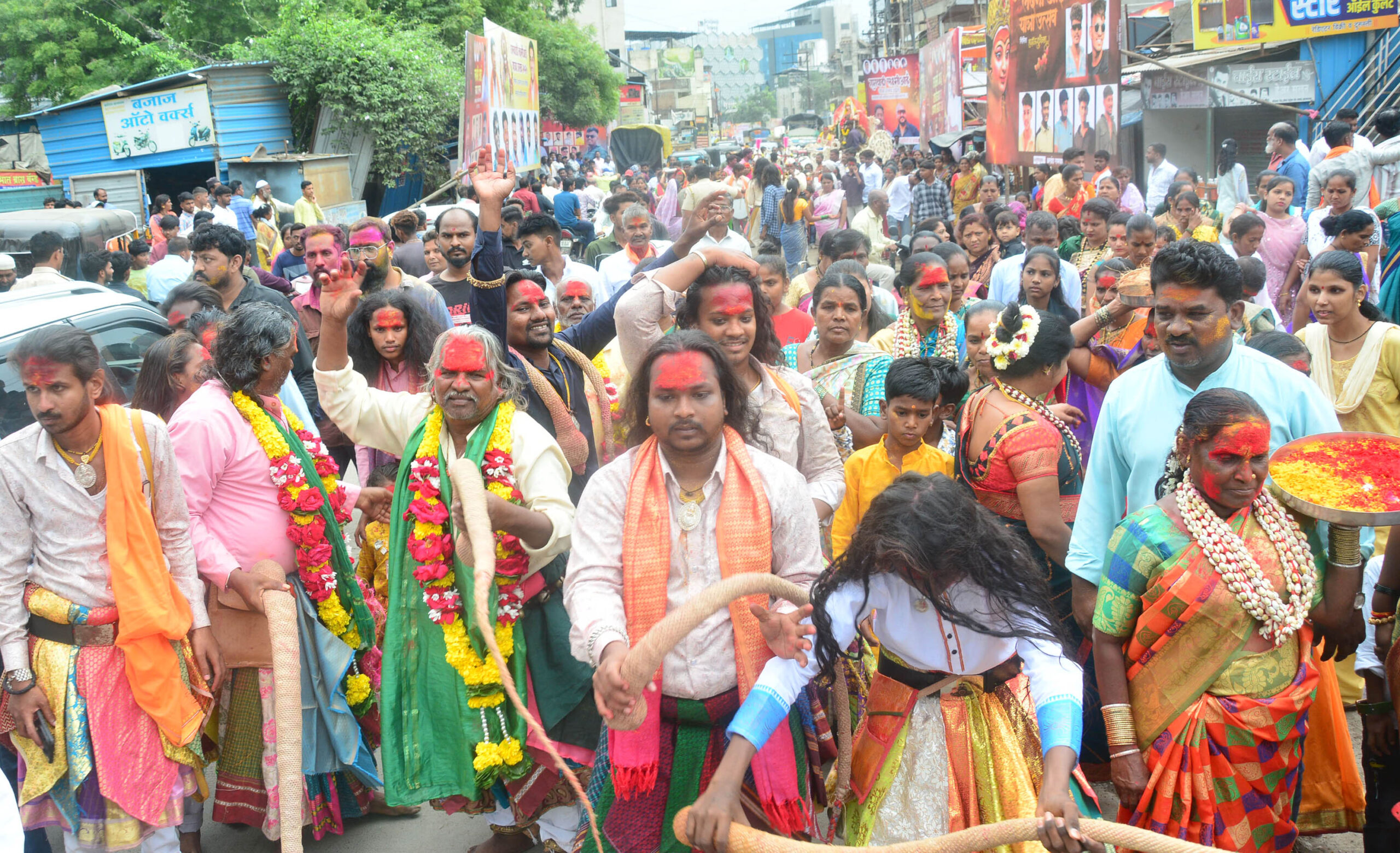 Cultural, लक्ष्मीआई यात्रा